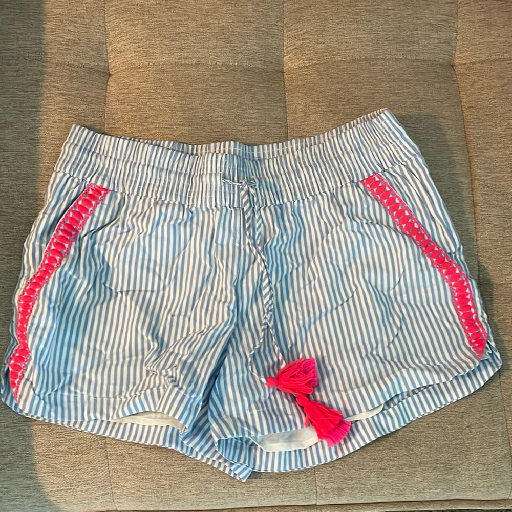 Vineyard vines shorts